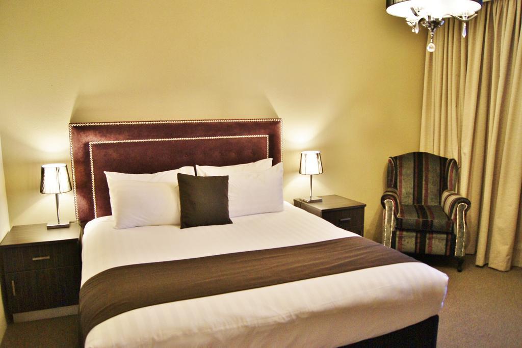 Mantra Pavilion Hotel Wagga Wagga Room photo